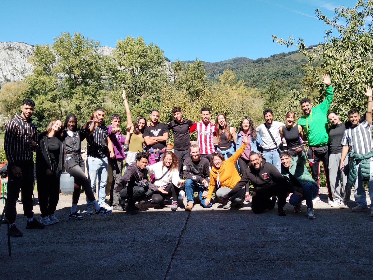 Las cuadrillas de Kabia: un espacio para construir comunidad y romper barreras en Pamplona 
