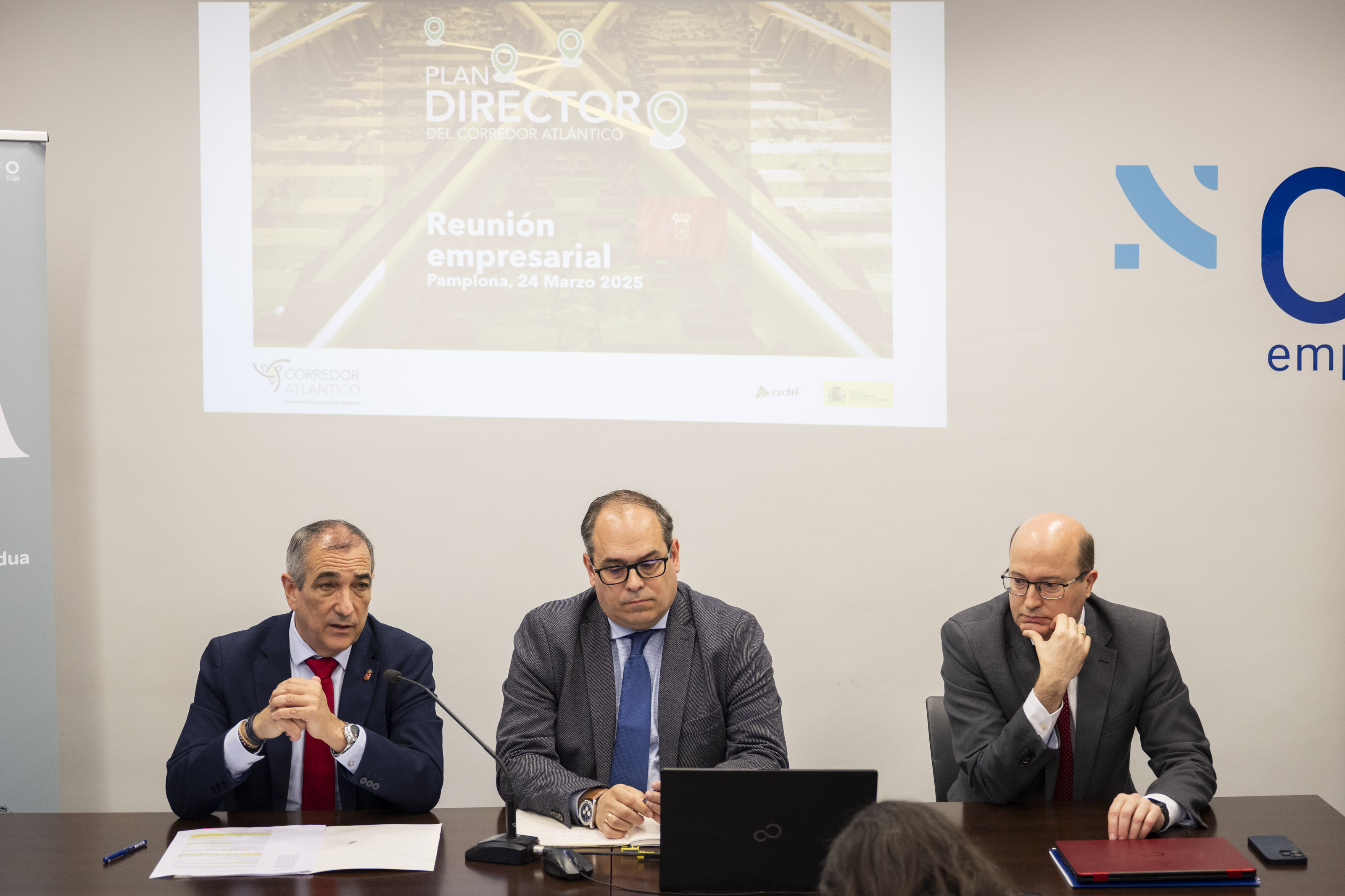 El consejero Chivite recuerda a la CEN que en los últimos 5 años se han ejecutado 300 millones en las obras del TAV 