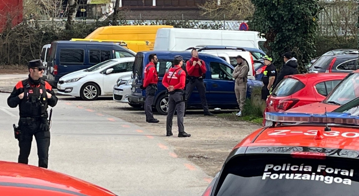 Sorprendidos en el parking de los corralillos del gas con 2,5 kilos de hachís