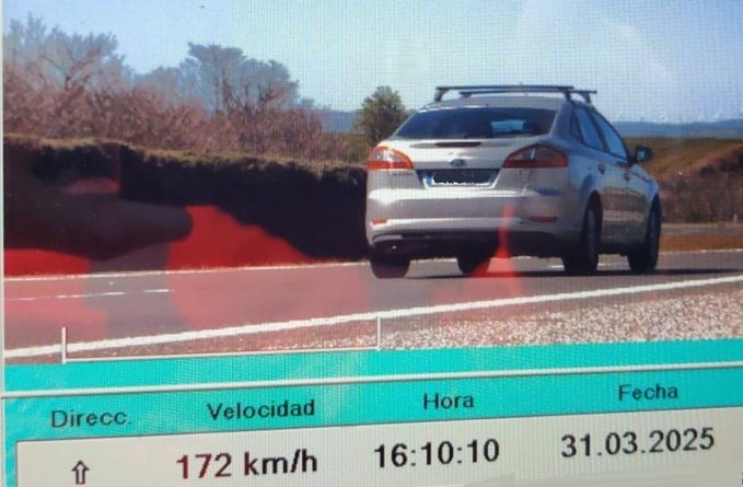Cuadruplica la tasa de alcoholemia a 172 km/h por Marcilla  