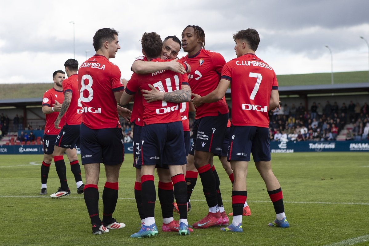 Osasuna Promesas consigue una importante victoria ante el Arenteiro (3-0)