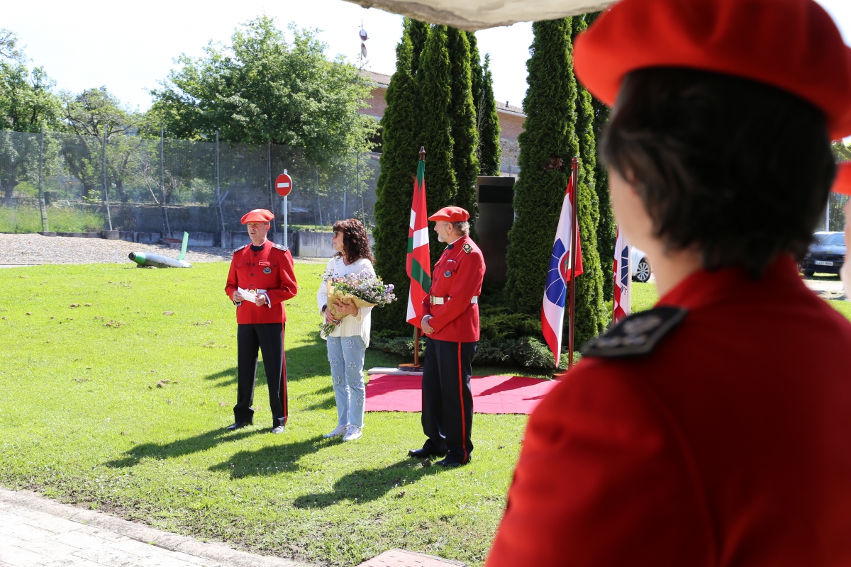 Homenaje al ertzaina Luis Hortelano, asesinado por ETA hace 36 años en Bilbao
