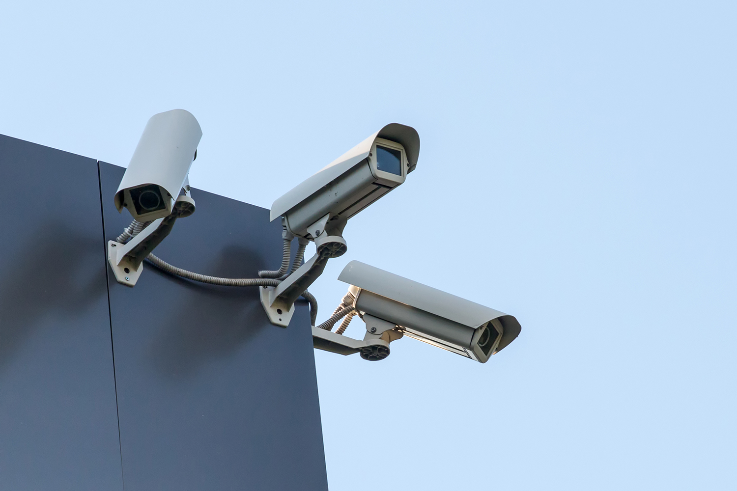 Arguedas refuerza la seguridad ciudadana con la instalación de once nuevas cámaras de videovigilancia