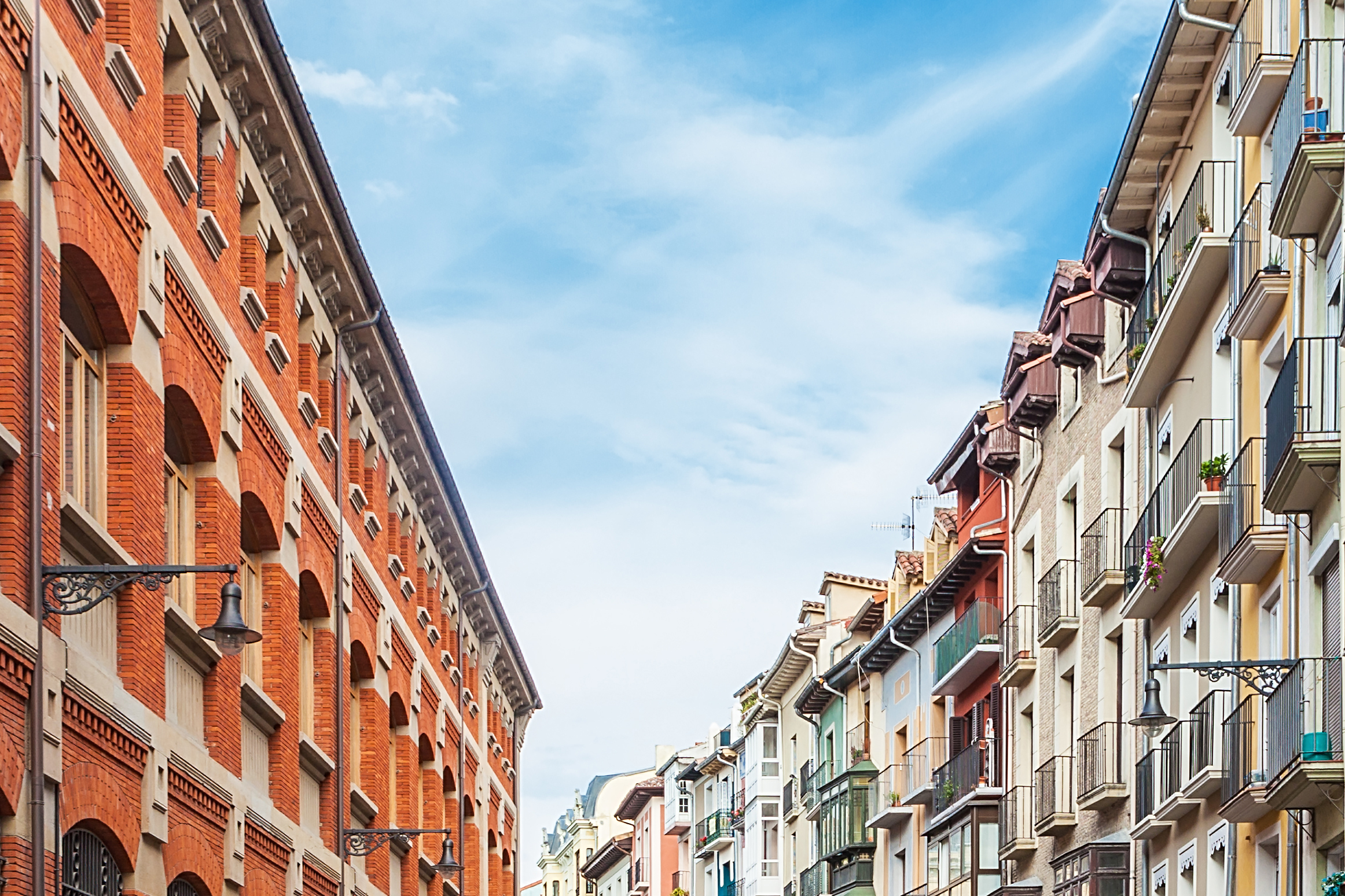 Pamplona renovará el alumbrado público de cinco barrios con una inversión de más de 800.000 euros