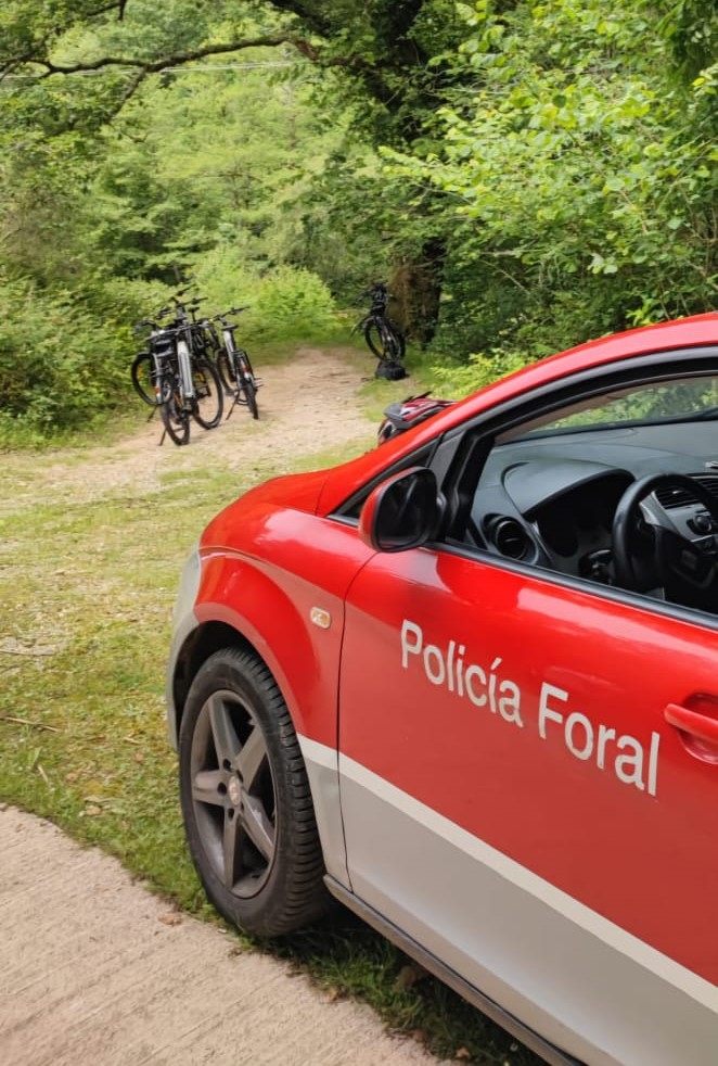 Muere una ciclista francesa de 66 años tras sufrir una caída cerca del alto de Gorramendi en Arizkun
