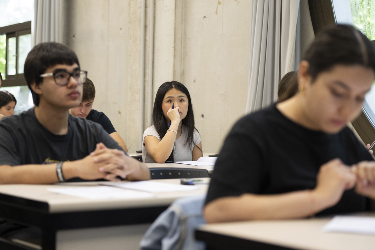 Contigo Zurekin reclama a Educación datos comparados entre notas de Bachillerato y PAU por centros públicos y privados