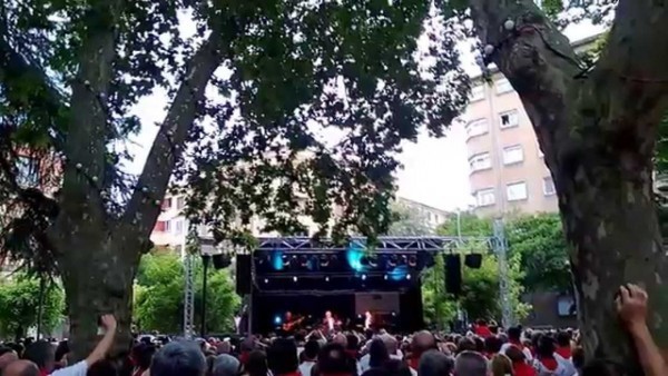 Pamplona licita por 35.700 euros las verbenas y actuaciones musicales de la plaza de la Cruz en San Fermín