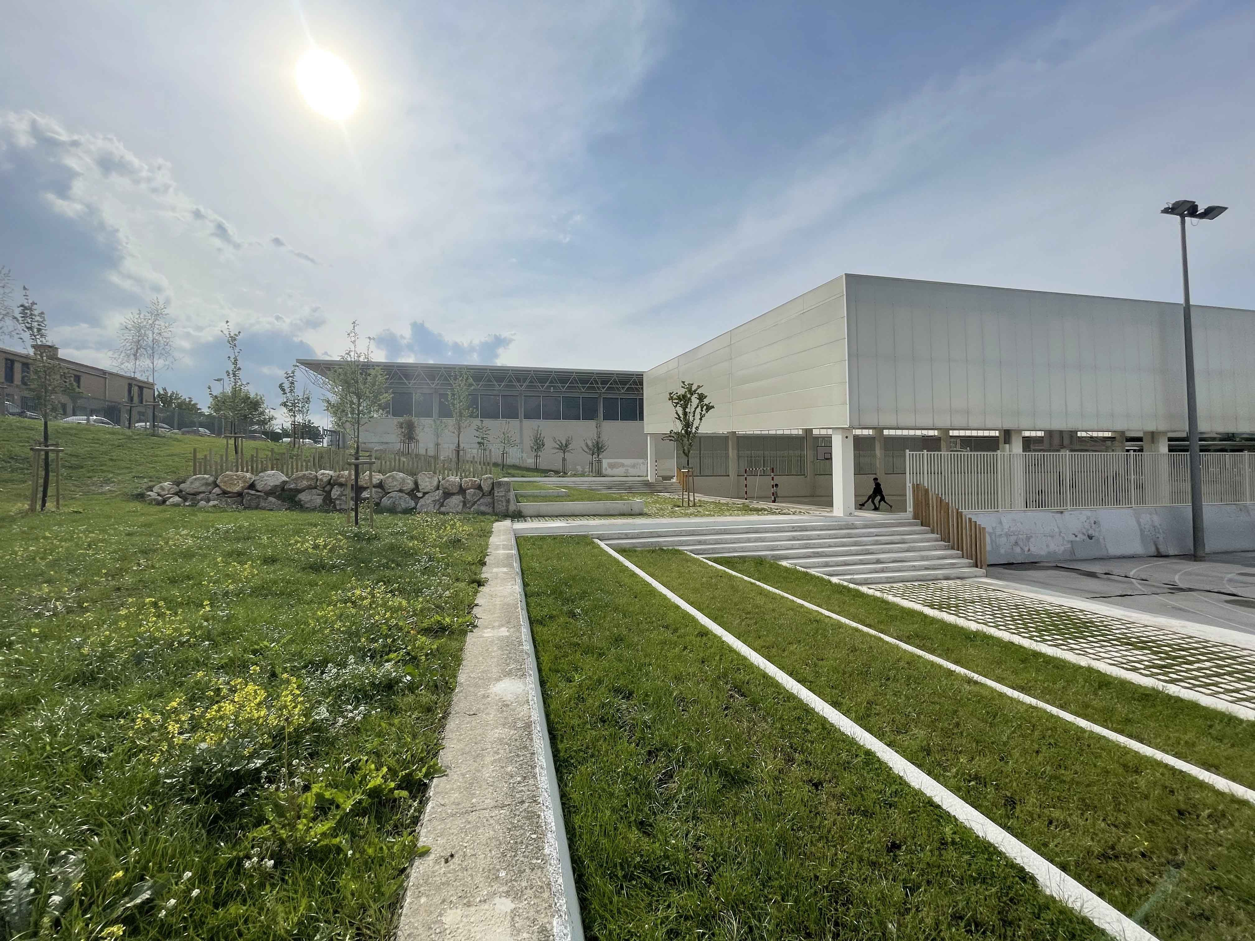 Pamplona invertirá 150.000 euros en nuevos parques infantiles para colegios de El Lago, Mendigoiti, Elorri y Mendillorri