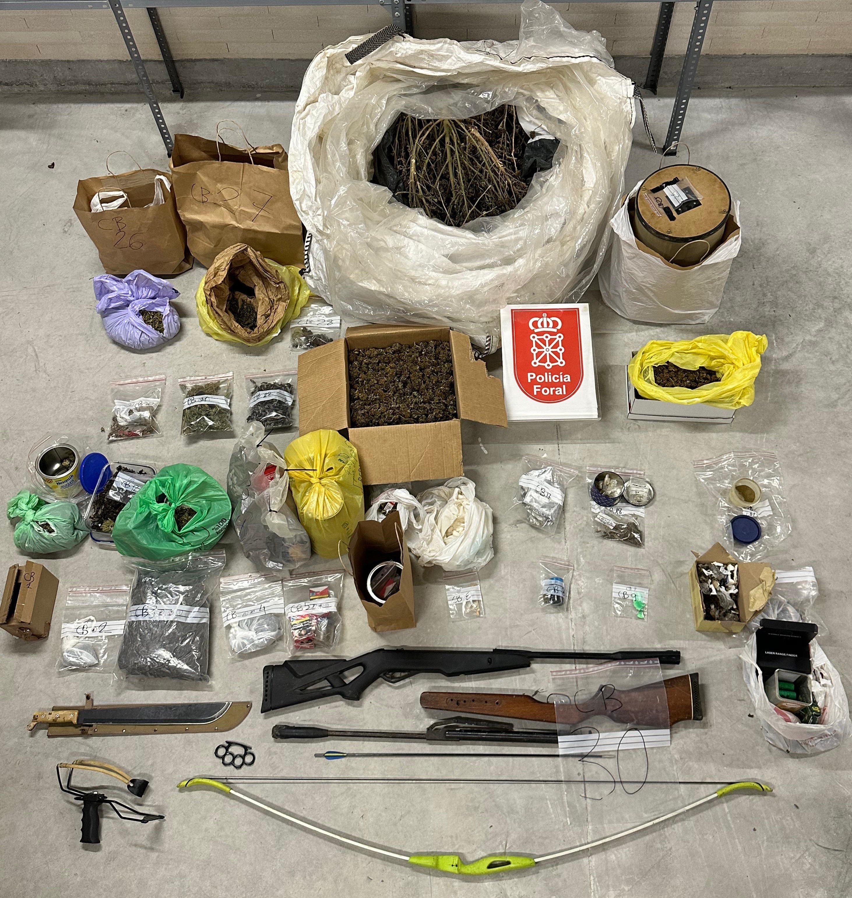 Tres agentes heridos durante el registro de una bajera que olía fuertemente a marihuana en Arbizu