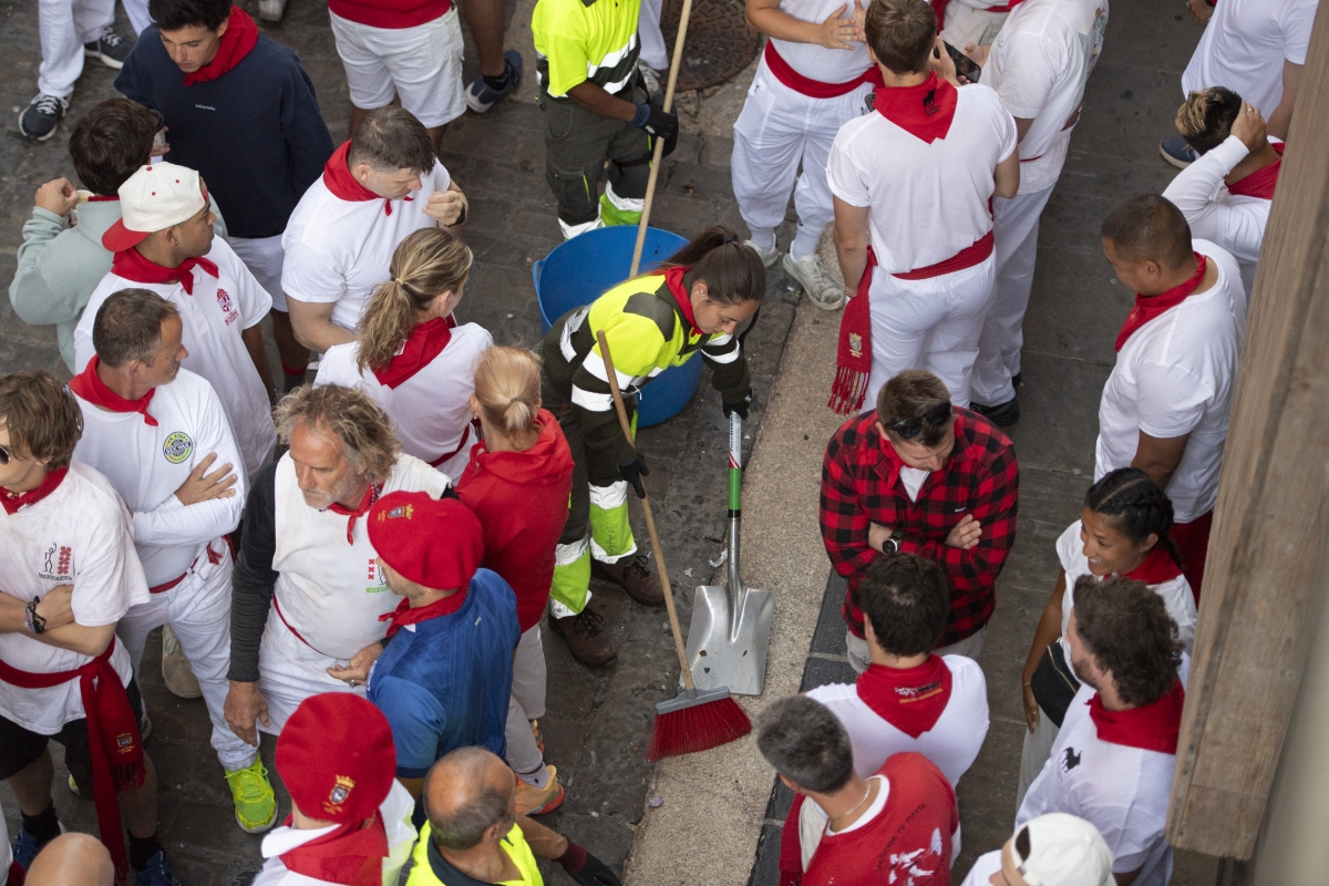 Crece la recogida de vidrio en los primeros días de San Fermín, con un incremento del 24,69% respecto a 2025