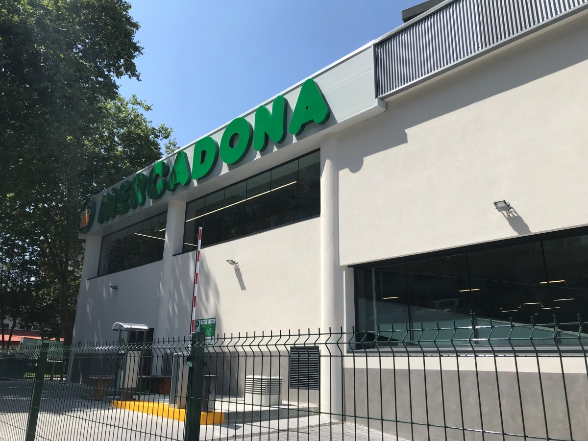 Mercadona abre un nuevo supermercado en el centro urbano de Donostia