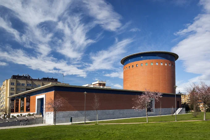 En breve comenzarán los trabajos de rehabilitación del Planetario de Pamplona tras el incendio 