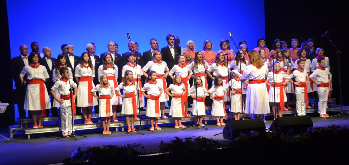 La jota navarra se convierte en patrimonio cultural en un evento en Tafalla