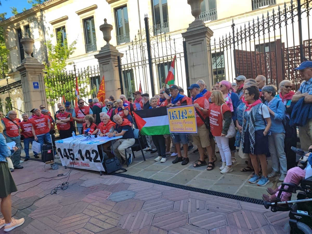  Pensionistas denuncian el veto del Gobierno Vasco a la ILP para complementar pensiones  