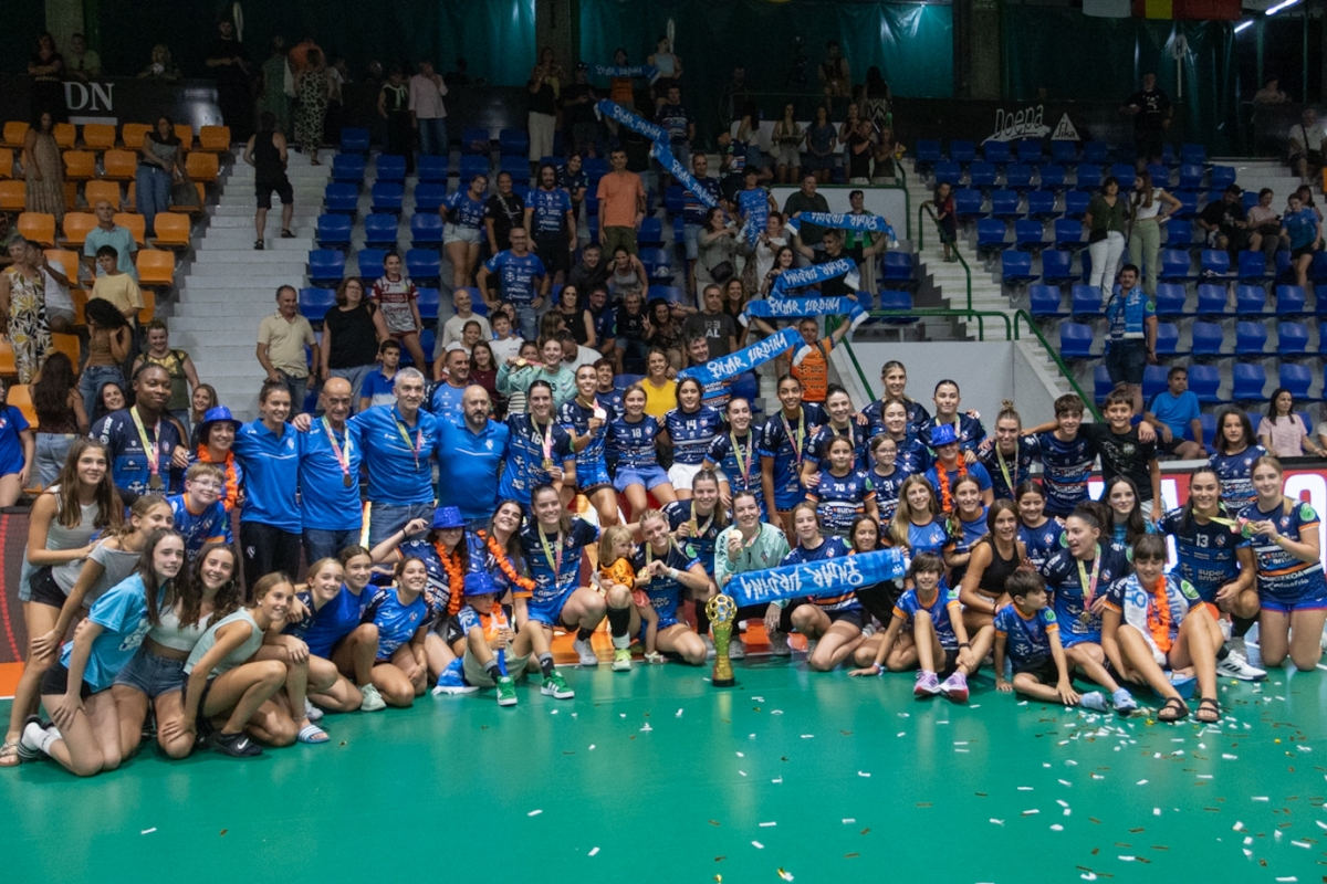 Bera Bera reina en la Supercopa Ibérica con una exhibición ante Benfica (38-21)