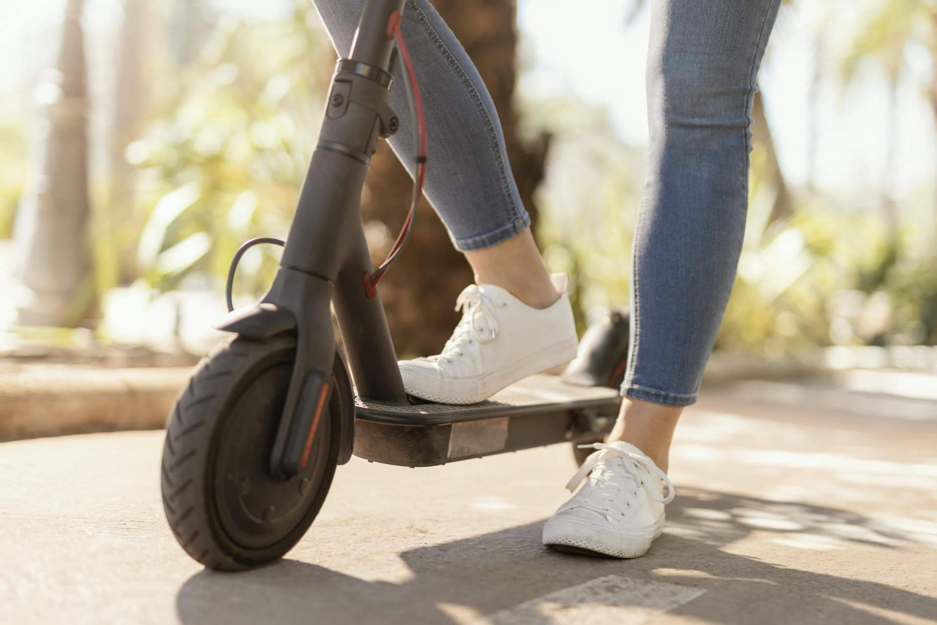 Berriozar y nueve municipios de la comarca de Pamplona controlarán los patinetes eléctricos durante estas dos semanas