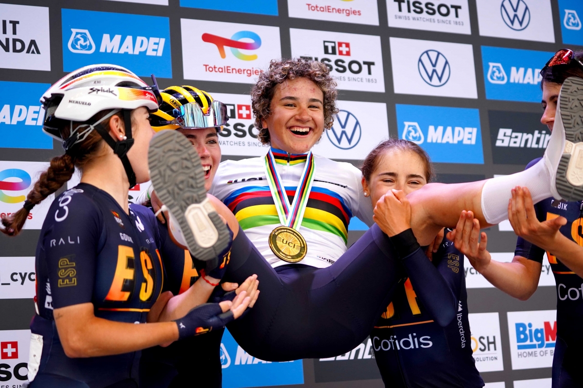 La pamplonesa Paula Ostiz conquista el maillot arcoíris y se proclama campeona del Mundo en Kigali 