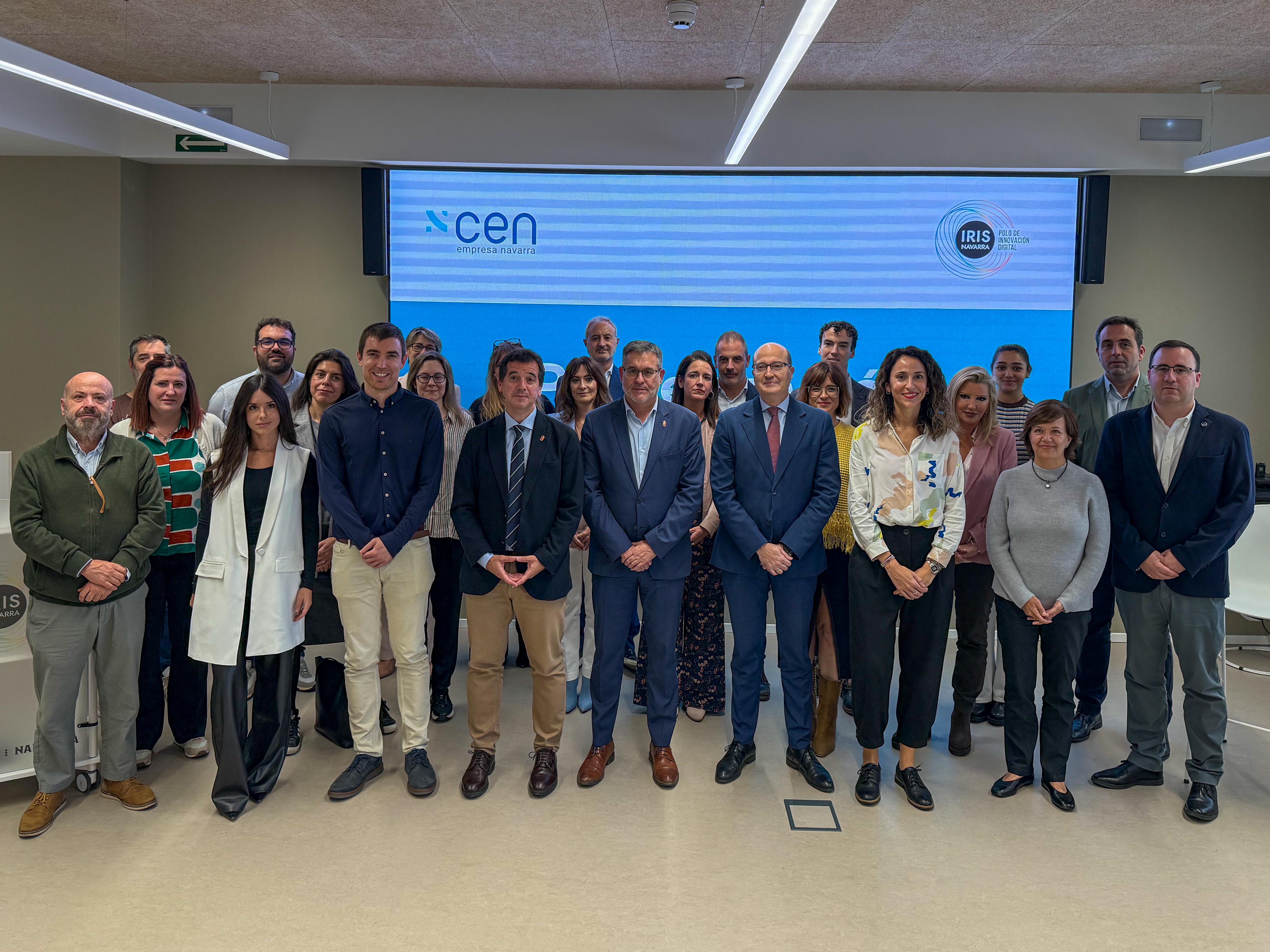 IRIS Navarra y CEN aúnan esfuerzos para colaborar e impulsar la transformación digital en el tejido empresarial navarro 