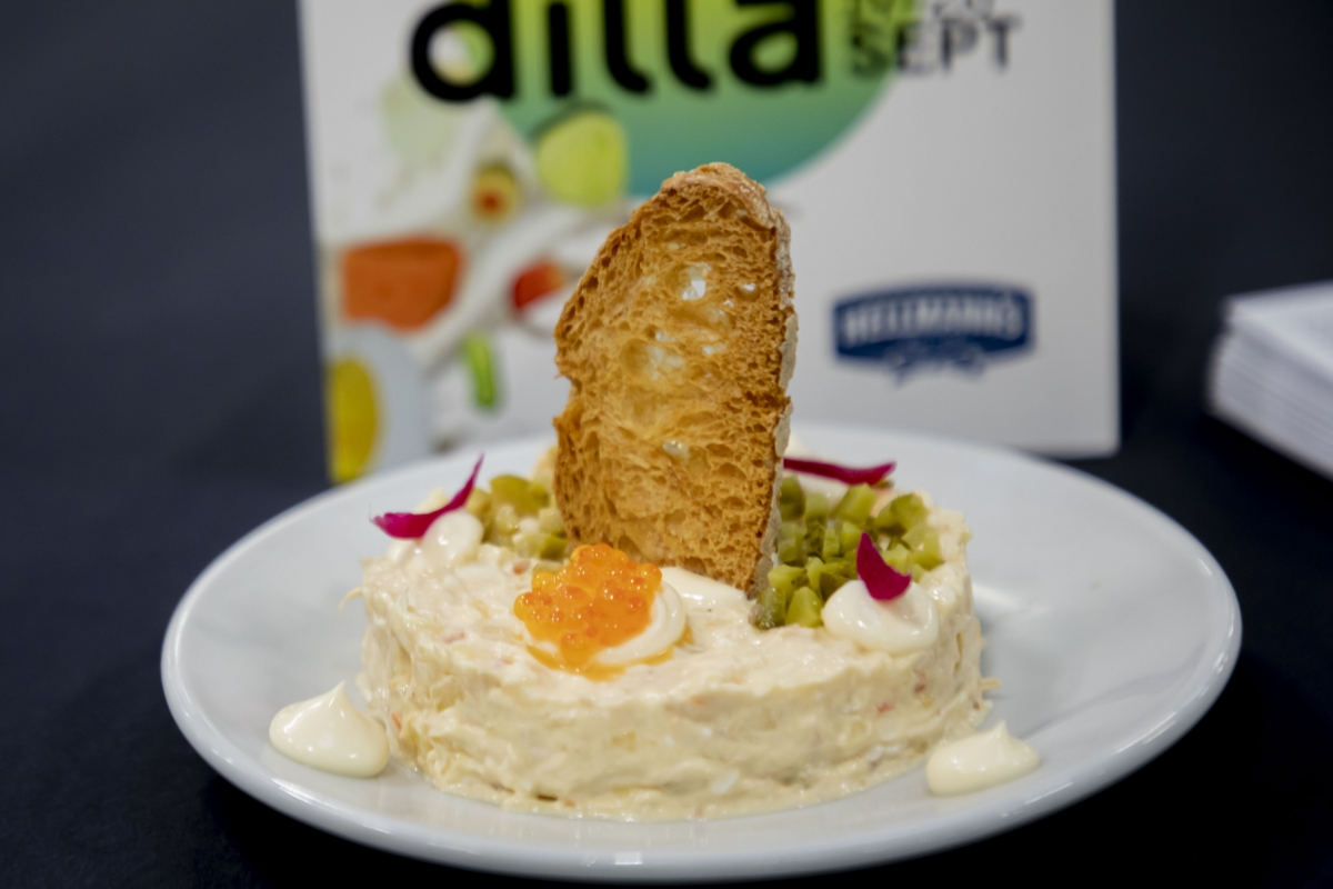 La «Ensalamiña» del restaurante Kaixo de Alsasua, ganadora del I Concurso de Ensaladilla de Navarra