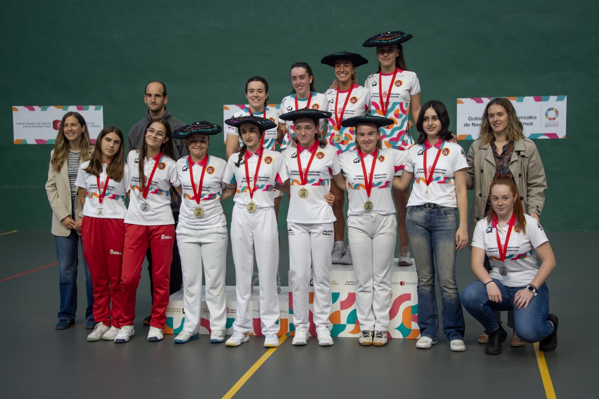 Nagore-Goyenetche, primeras campeonas de paleta cuero Elite en el Torneo Comunidad Foral de Navarra