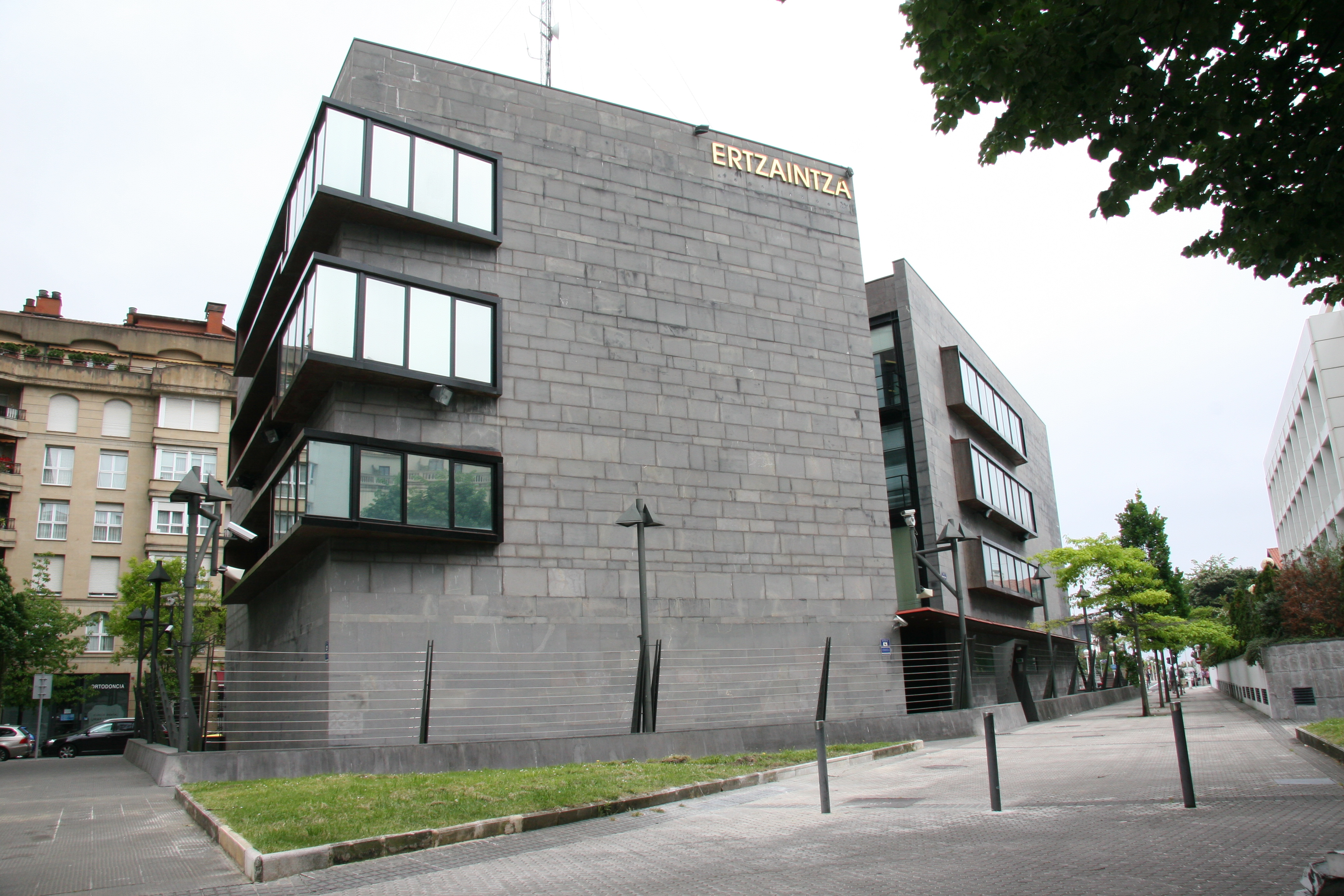 Detenidos dos exparejas en San Sebastián tras una agresión con cuchillo y el quebrantamiento de una orden de alejamiento