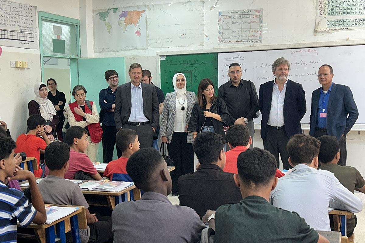 Sira Rego visita el campo de refugiados de Jerash y reafirma el compromiso de España con el pueblo palestino