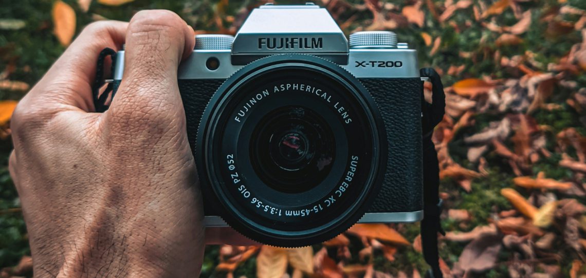 Tafalla inaugura su Otoño Fotográfico con tres exposiciones y un encuentro creativo de Iñaki Izquierdo a Javier Zubiri