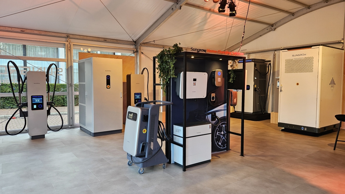 Sungrow presenta su nuevo sistema de carga Megawatt en el Sungrow Charging Summit 2025