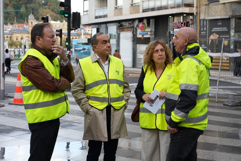 Donostia prioriza al peatón en la nueva plaza Xabier Zubiri, 'zona cero' de las obras del Topo en Centro La Concha