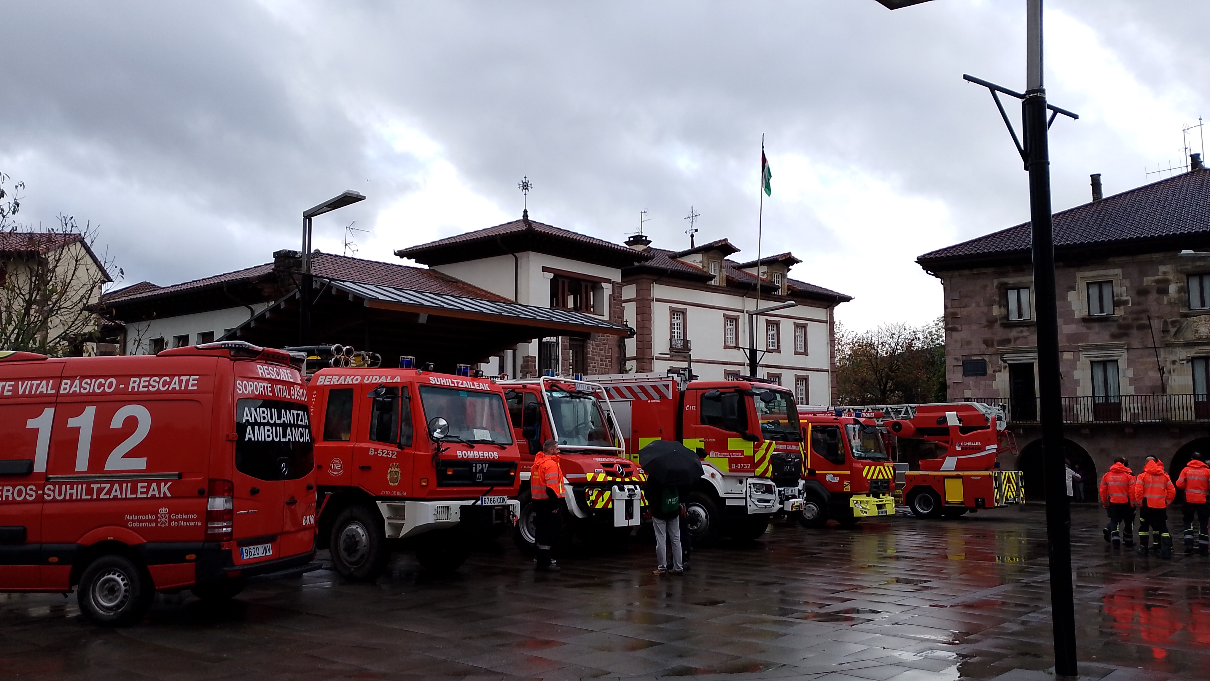 'Ninonino Eguna' en Elizondo: la ciudadania conoce como actuar ante una emergencia 