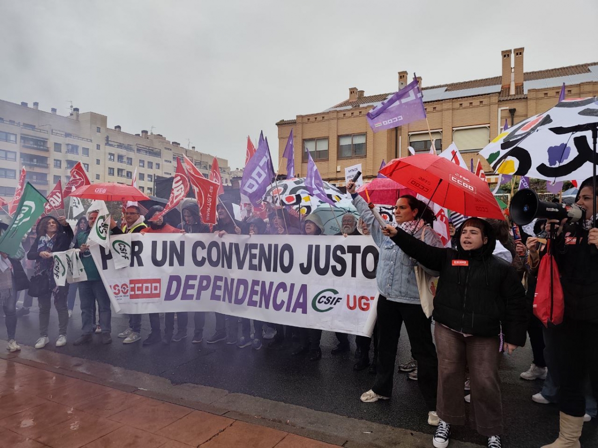 Denuncian que la Consejería y el Gobierno de La Rioja permiten la precariedad en el sector de la dependencia