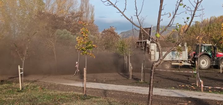 Un nuevo pulmón verde se alza junto a la vía del Plazaola en Berriozar