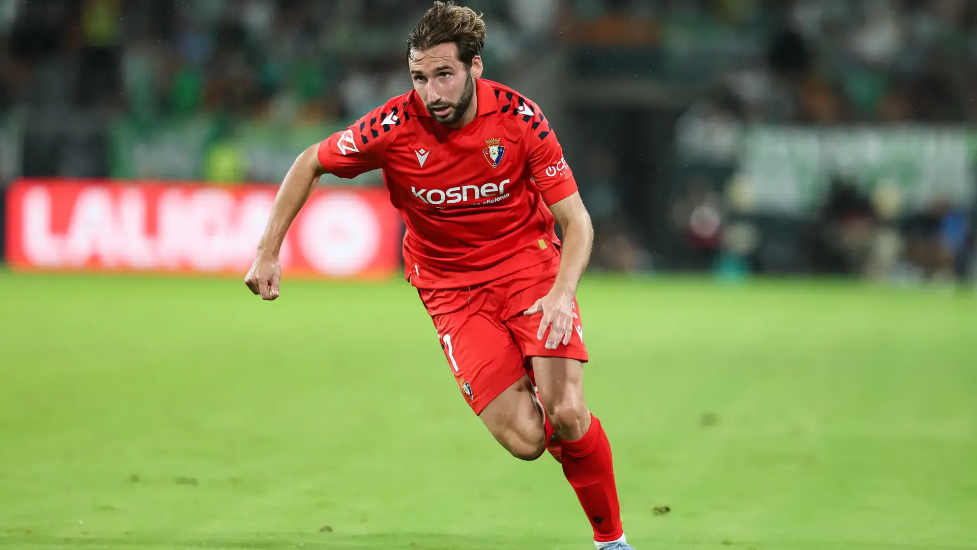 Jon Moncayola sufre lesión muscular en el aductor de la pierna izquierda