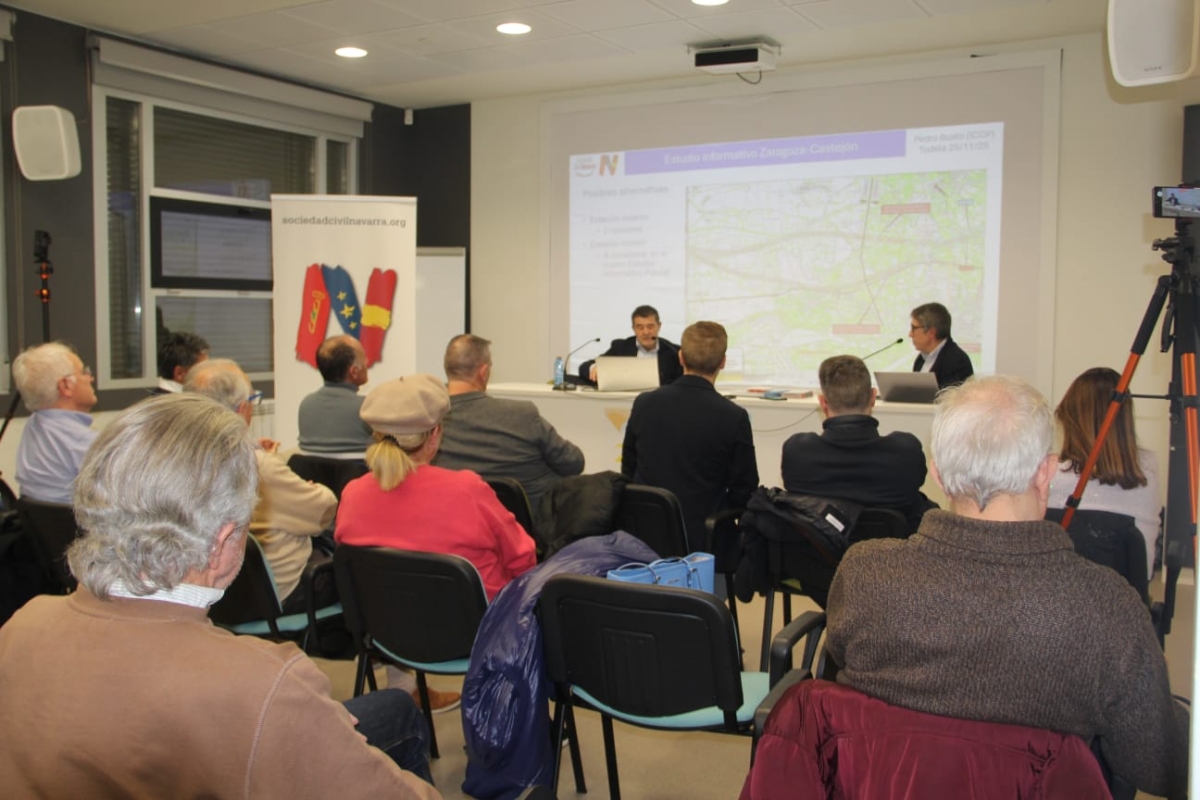 Debaten el futuro de la estación del AVE en Tudela  “No puede ser una decisión política, sino técnica”​