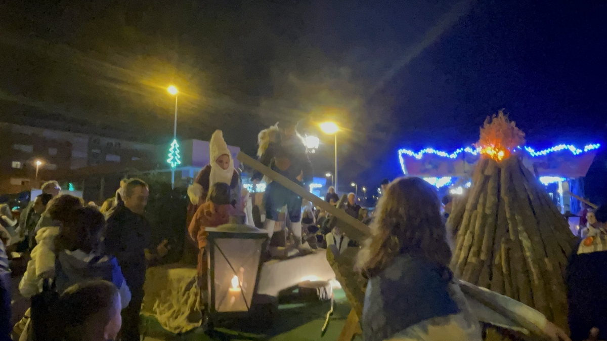 Berriozar llama a sus txikis a entregar cartas a Olentzero y Mari Domingi