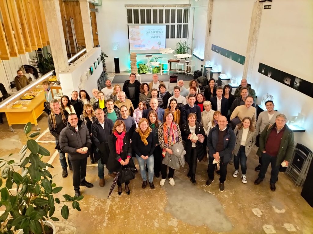Fundación Ilundain reconoce a 54 empresas y entidades por su compromiso con la inserción sociolaboral de jóvenes