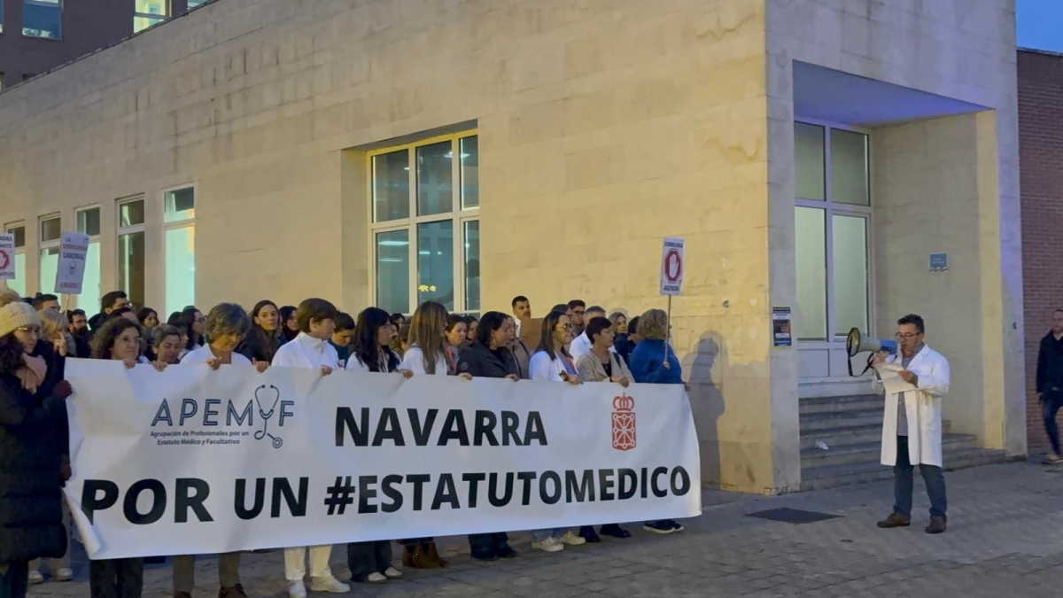 El Sindicato Médico acusa a Salud de sustituir la negociación por 