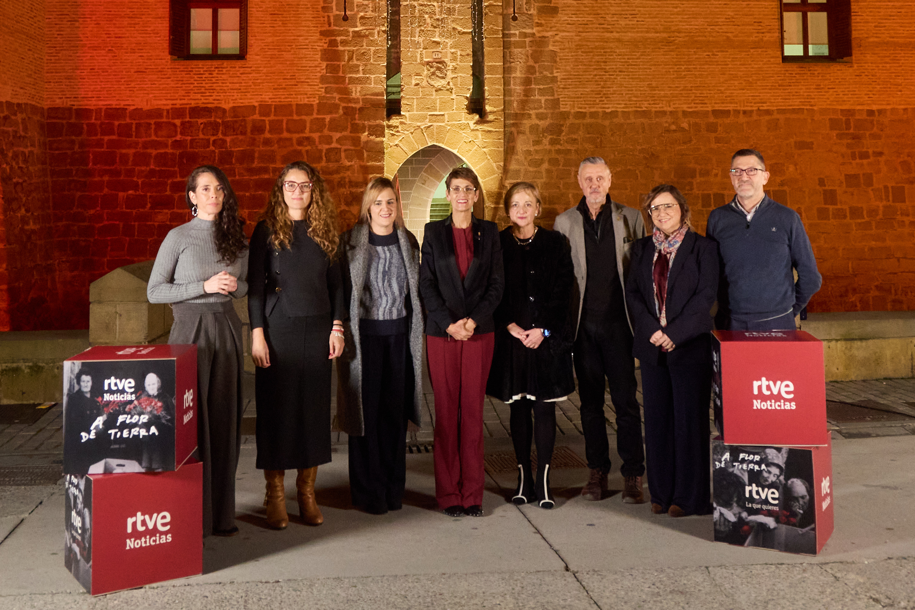 La Presidenta Chivite en el preestreno del documental 'A flor de tierra' en Marcilla. - 