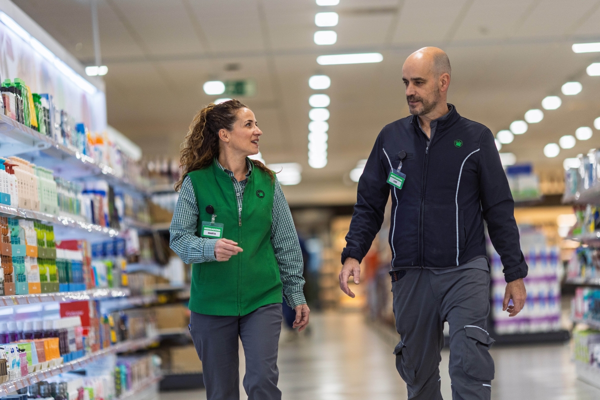 Mercadona ampliará las vacaciones a 37 días y abonará una gratificación extraordinaria a sus 110.000 trabajadores