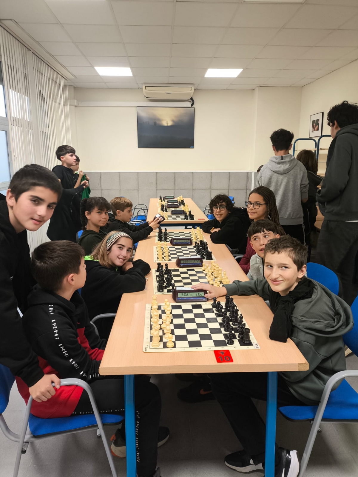 El club de ajedrez Zaldi Zuri de Sarriguren destaca en el torneo por equipos de partidas rápidas de Navarra