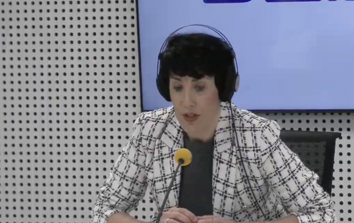 Elma Saiz avala aprobar medidas sociales sin pasar por el Congreso para mantener la iniciativa política