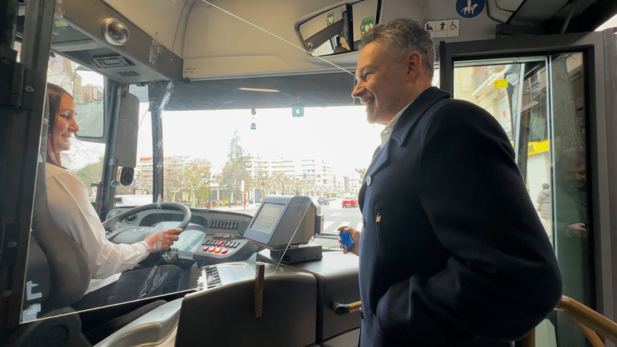 Logroño moderniza el autobús urbano con el pago con tarjeta y una inversión de 2,3 millones de euros