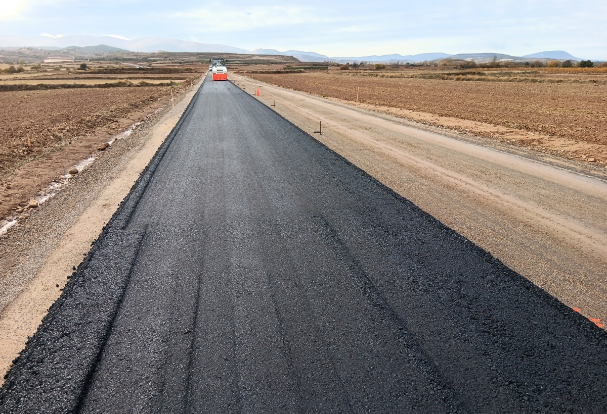 La carretera LR-259 entre Ausejo y Alcanadre estará cortada un mes por las obras de ensanche y mejora