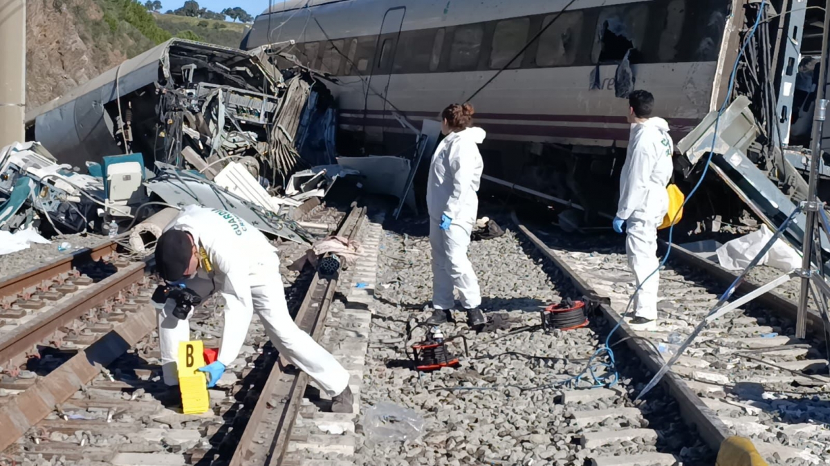 Asciende a 45 los fallecidos por el accidente de Adamuz tras el hallazgo de los dos últimos cuerpos por la Guardia Civil