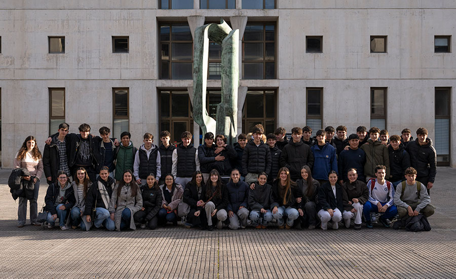 Estudiantes de Jesuitas, Miravalles-El Redín e Irabia Izaga conocen la oferta académica de la UPNA