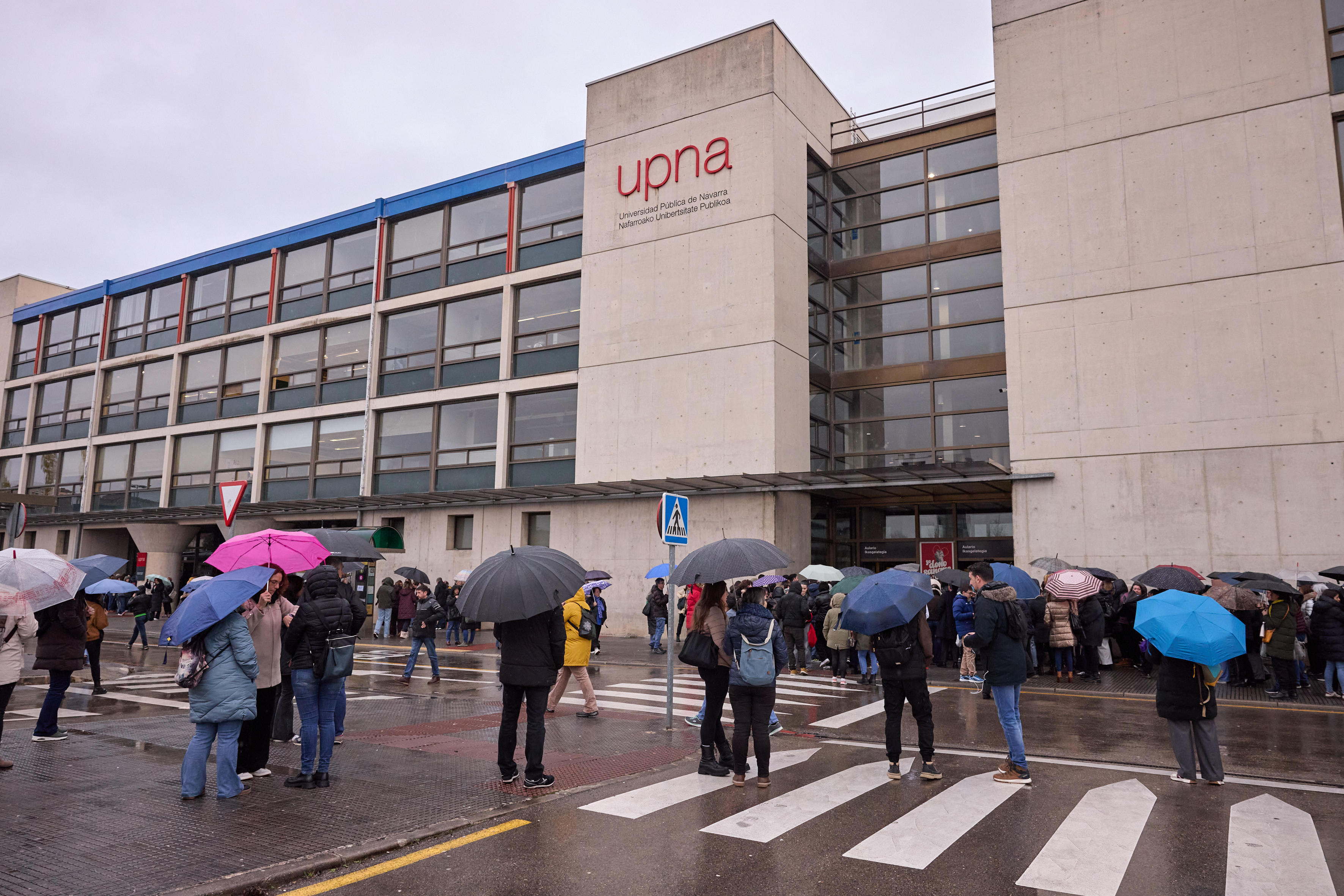 Más de 7.200 personas realizan la primera prueba de la oposición de 585 plazas de Administrativo