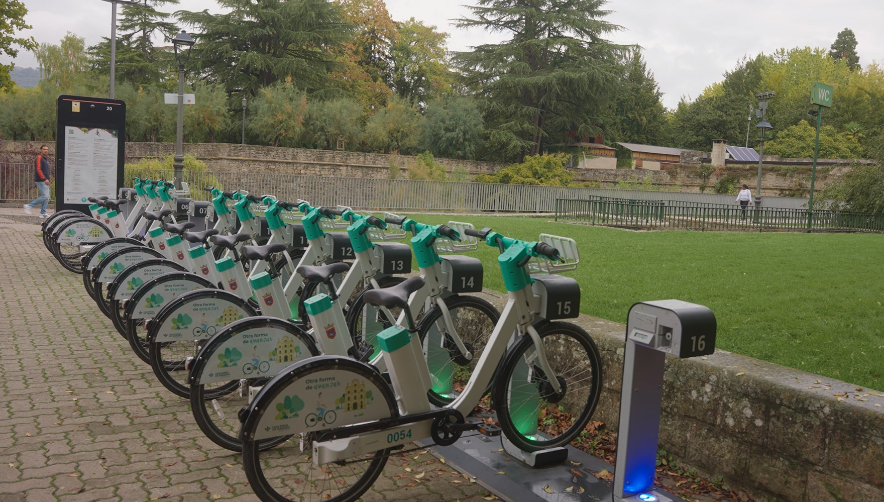 Abaurrea apuesta por “escuchar y ampliar consensos” respecto al servicio de bicicletas eléctricas 