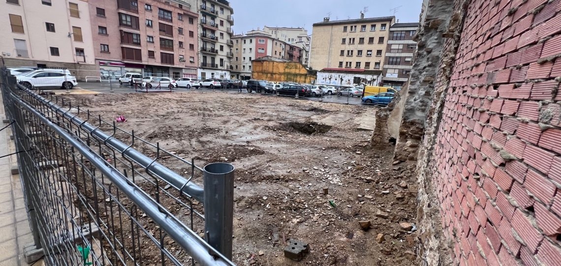 El Ayuntamiento de Estella asfaltará el paseo de La Inmaculada y habilitará un nuevo parking provisional