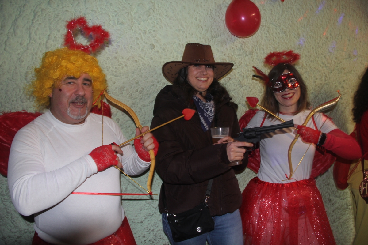 [GALERIA] San Valentín y Carnaval en la Peña Moskera de Tudela