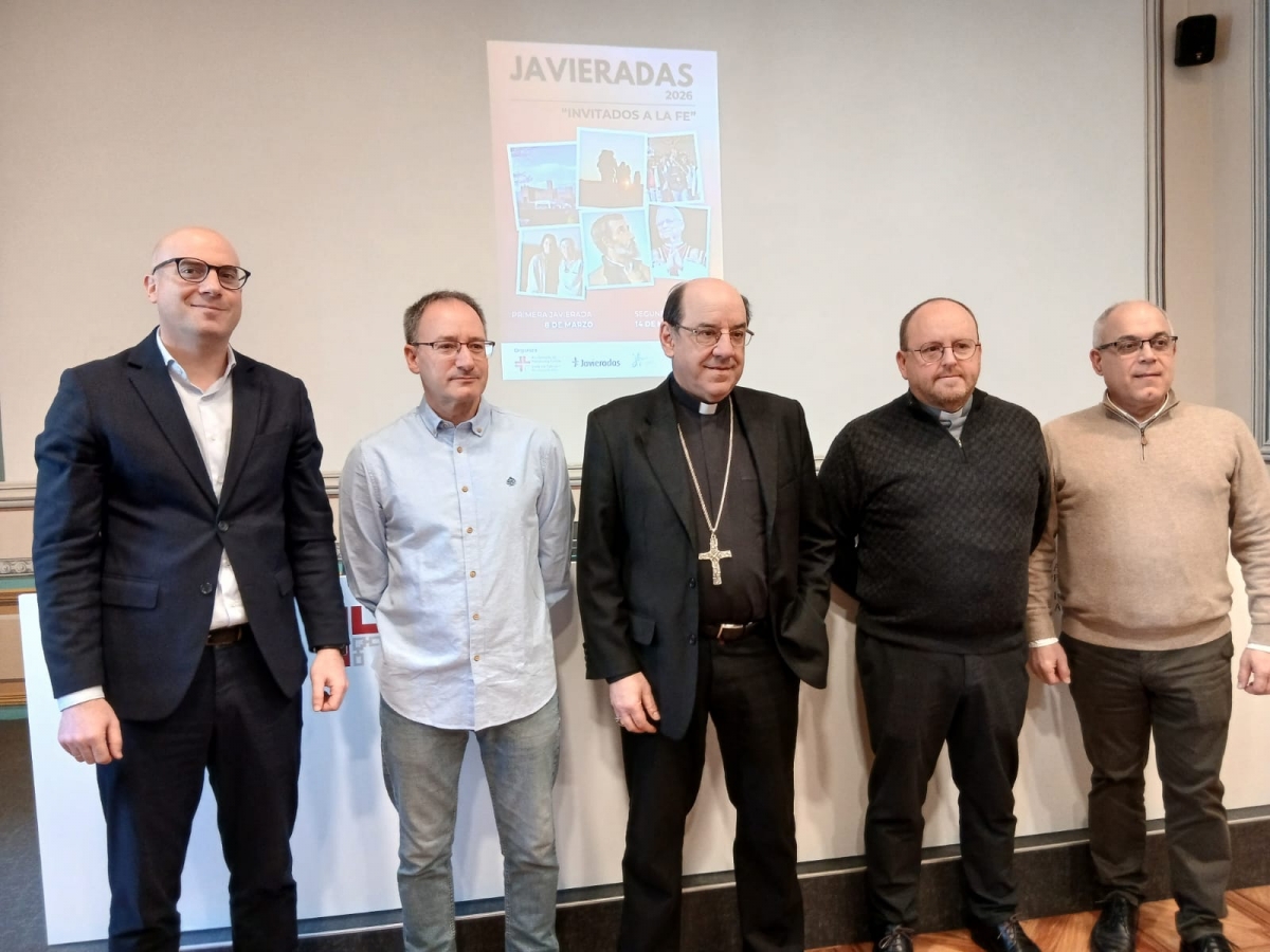 Las Javieradas incorporan novedades como un semáforo para peregrinos y refuerzan las medidas de seguridad 